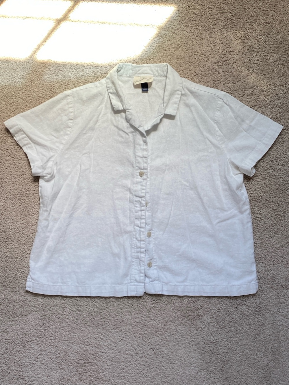 Universal Thread White Linen Button Up Shirt, Size Small